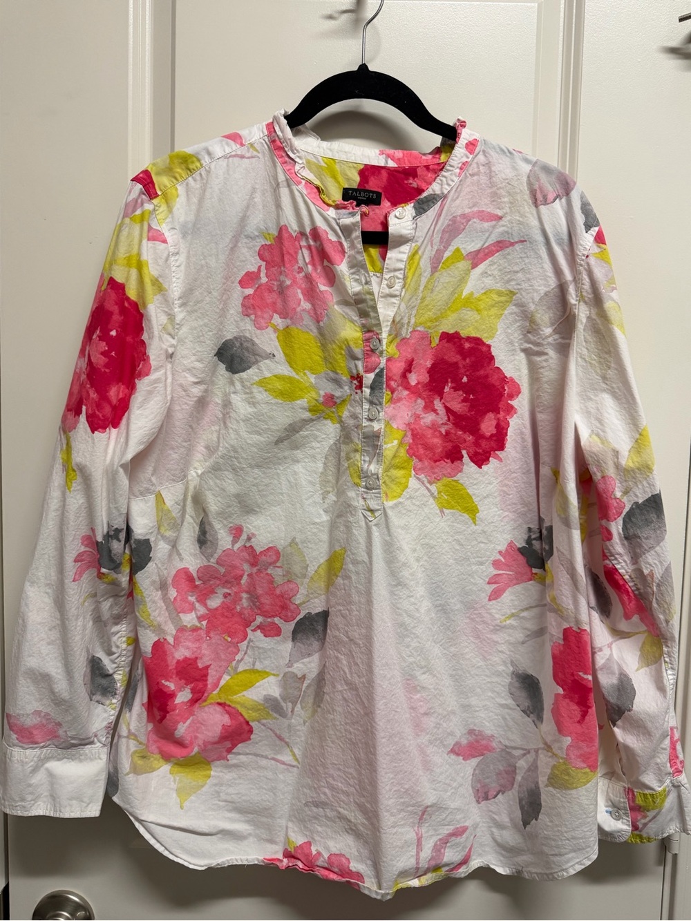 Talbots White Floral Popover Blouse